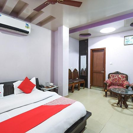 Una  Oyo 67033 Hotel Sahil Plaza المظهر الخارجي الصورة