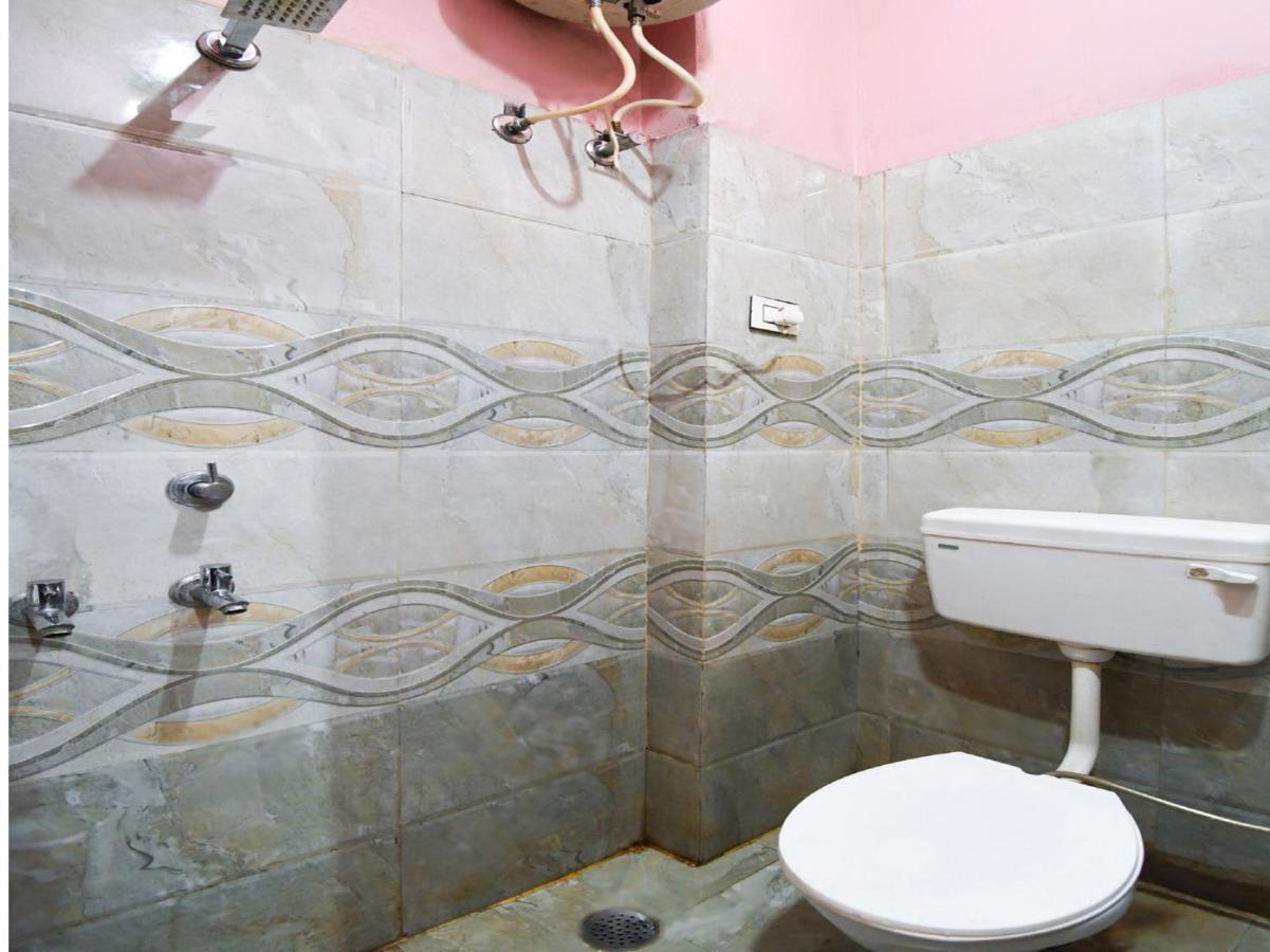 Una  Oyo 67033 Hotel Sahil Plaza المظهر الخارجي الصورة