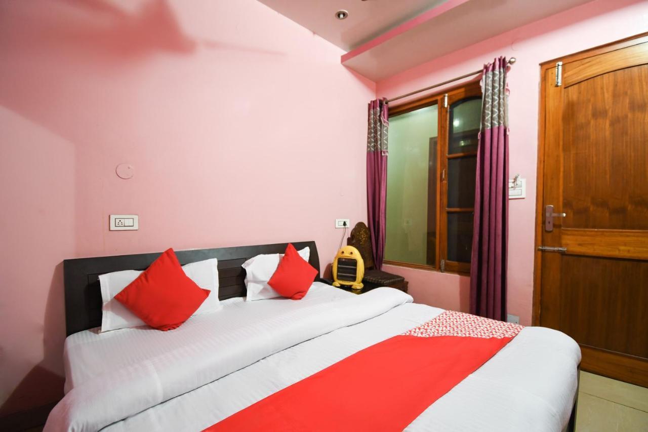 Una  Oyo 67033 Hotel Sahil Plaza المظهر الخارجي الصورة