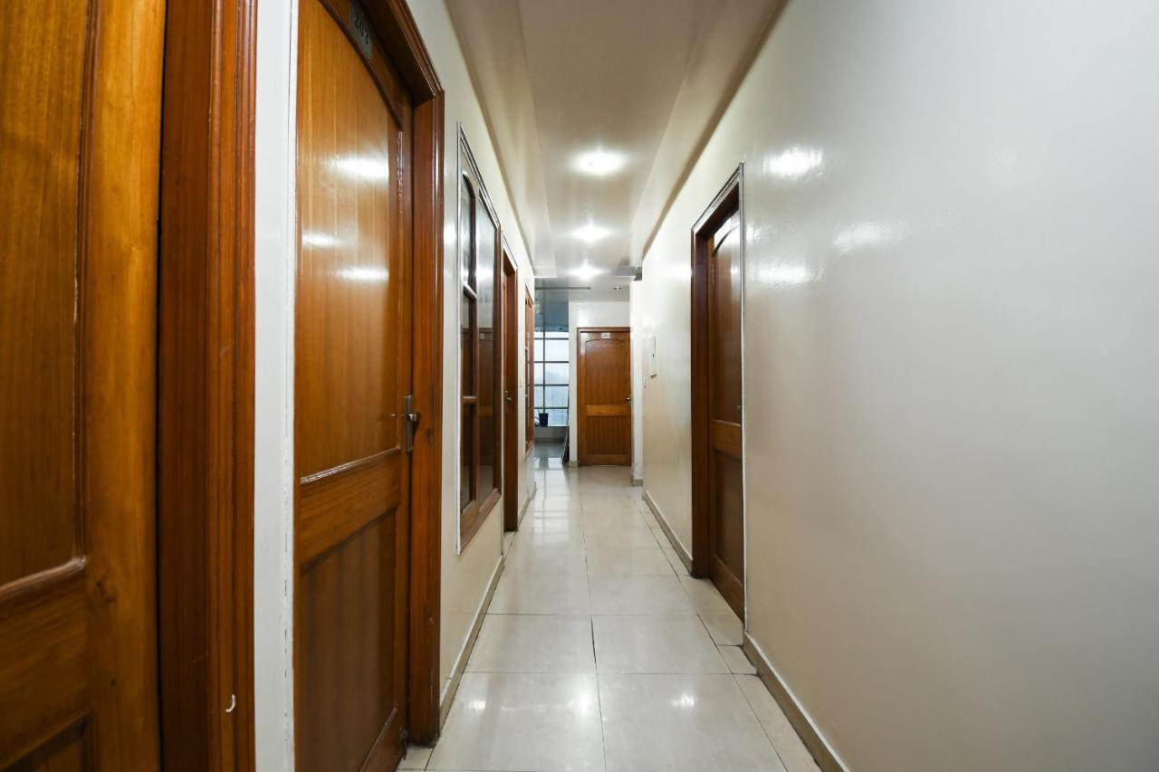 Una  Oyo 67033 Hotel Sahil Plaza المظهر الخارجي الصورة